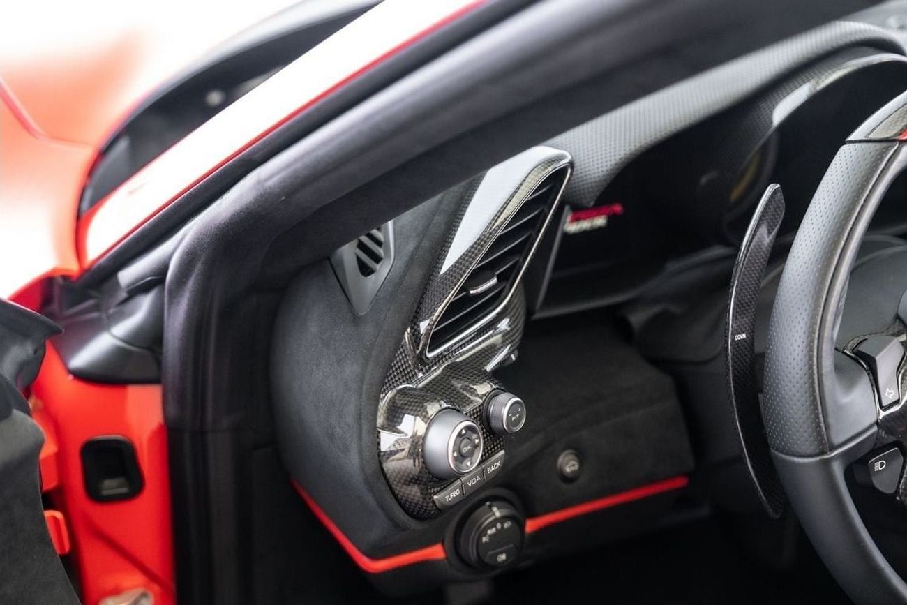 Ferrari 488 Pista Spider 3.9L