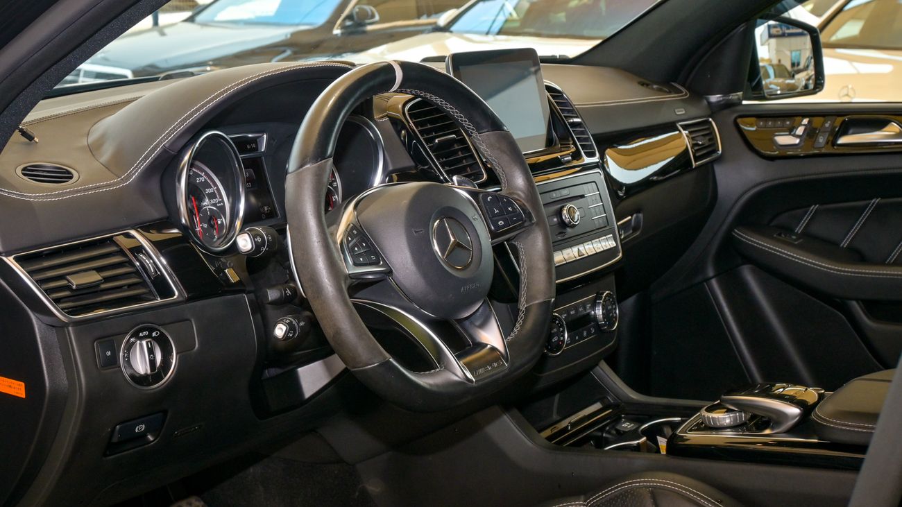 مرسيدس بنز GLE 63 AMG S
