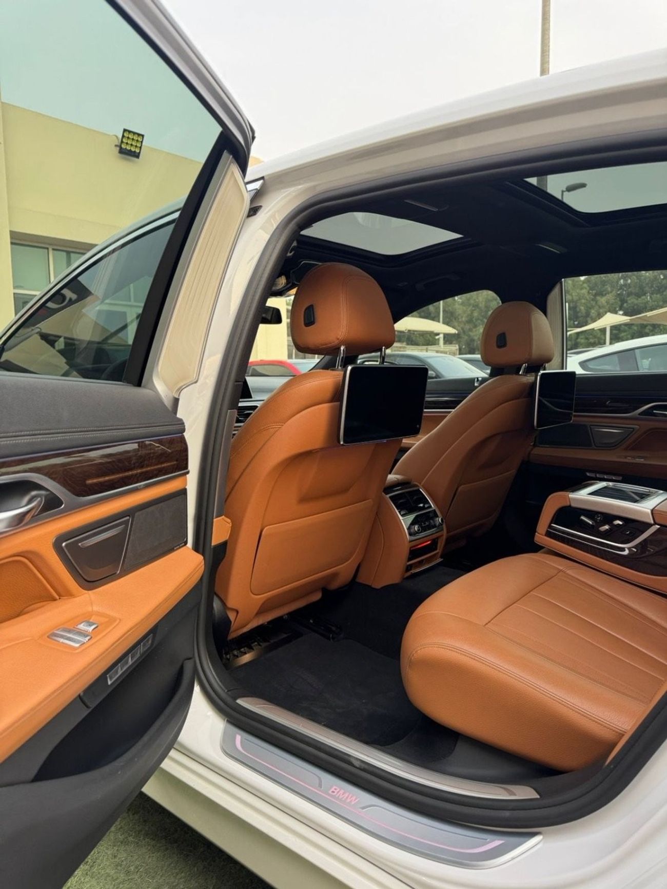 BMW 730Li Excellence Multimedia 2.0L