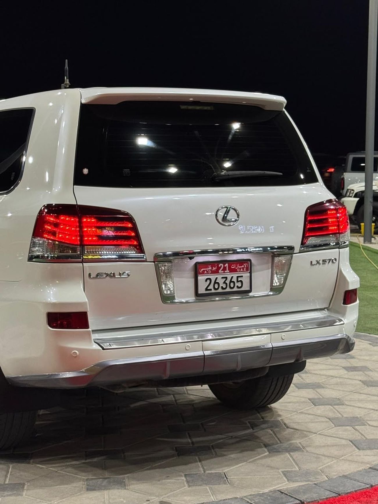 Lexus LX570 PLATINUM