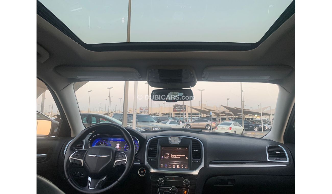 Chrysler 300C Chrysler C300_2016_Excellent_Condihion _Full option