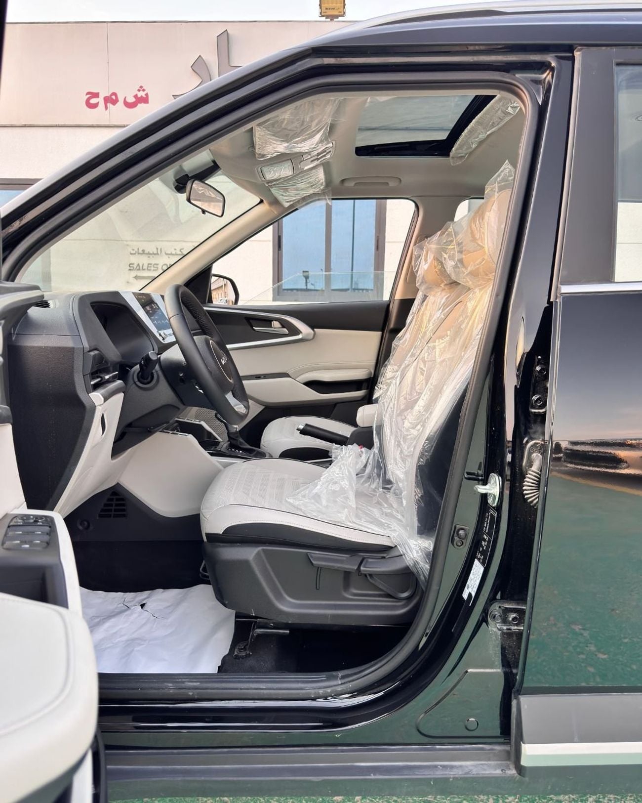 Kia Carens EX 1.5L - 2025 MODEL FULL OPTION