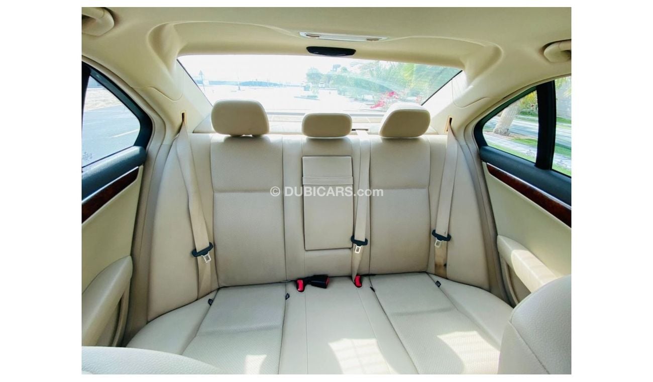 Mercedes-Benz C 200 Mercedes - BENZ C200 KOMPRESSOR || GCC || Very Well Maintained