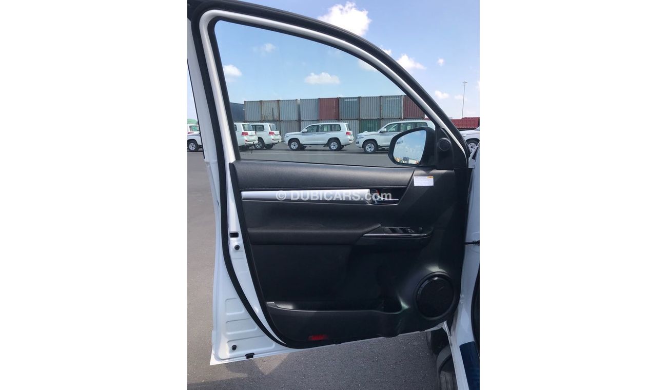 Toyota Hilux 2.4L - Diesel - Manual - FULL - 2018 Model.