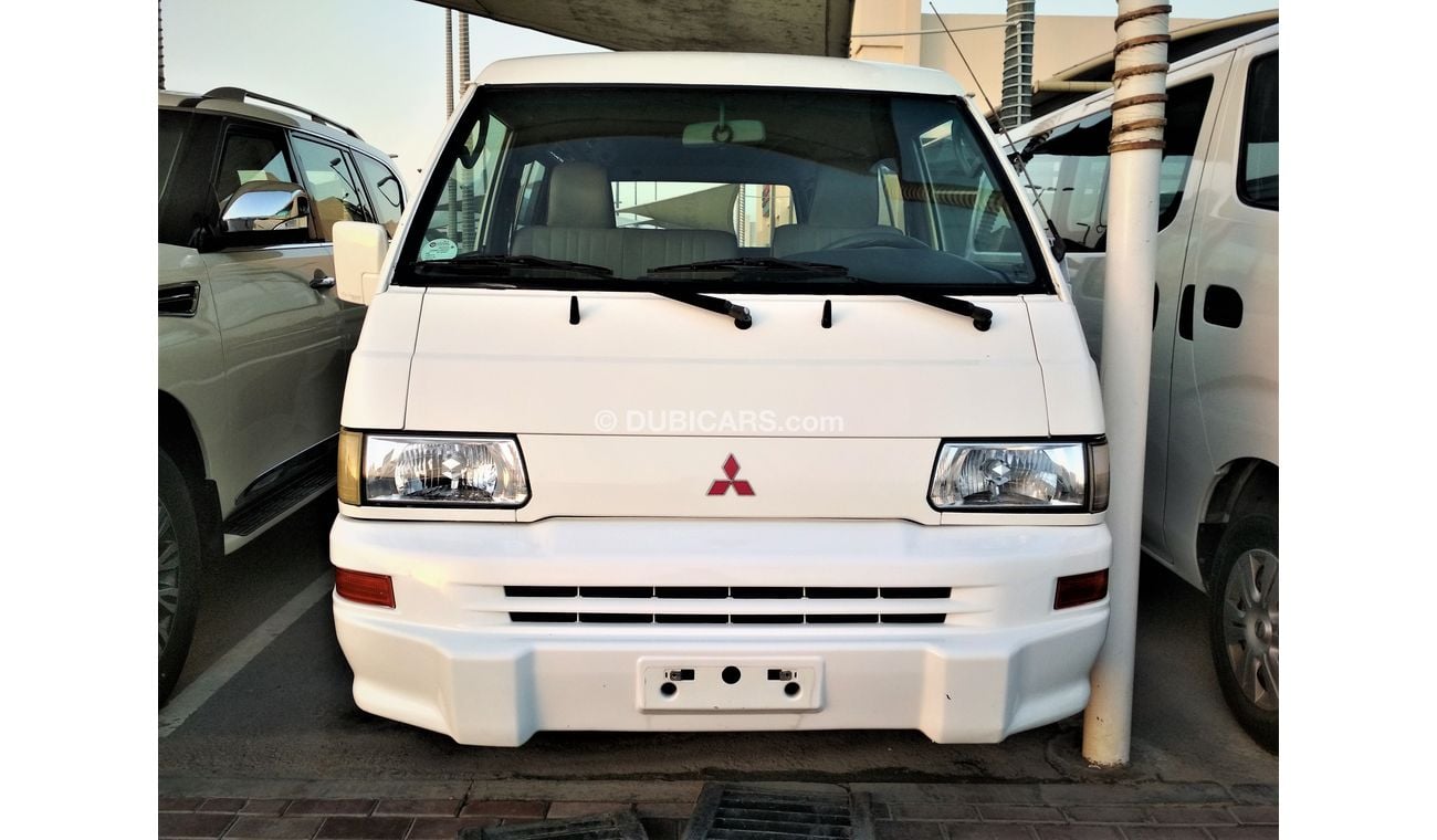 Mitsubishi L300 BUS WHITE 2013 GCC NO ACCIDENT PERFECT