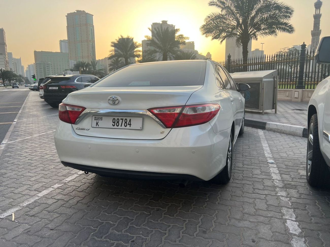 تويوتا كامري GL 2.5L