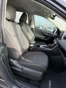 تويوتا راف ٤ XLE 2.5 leather seats, push start