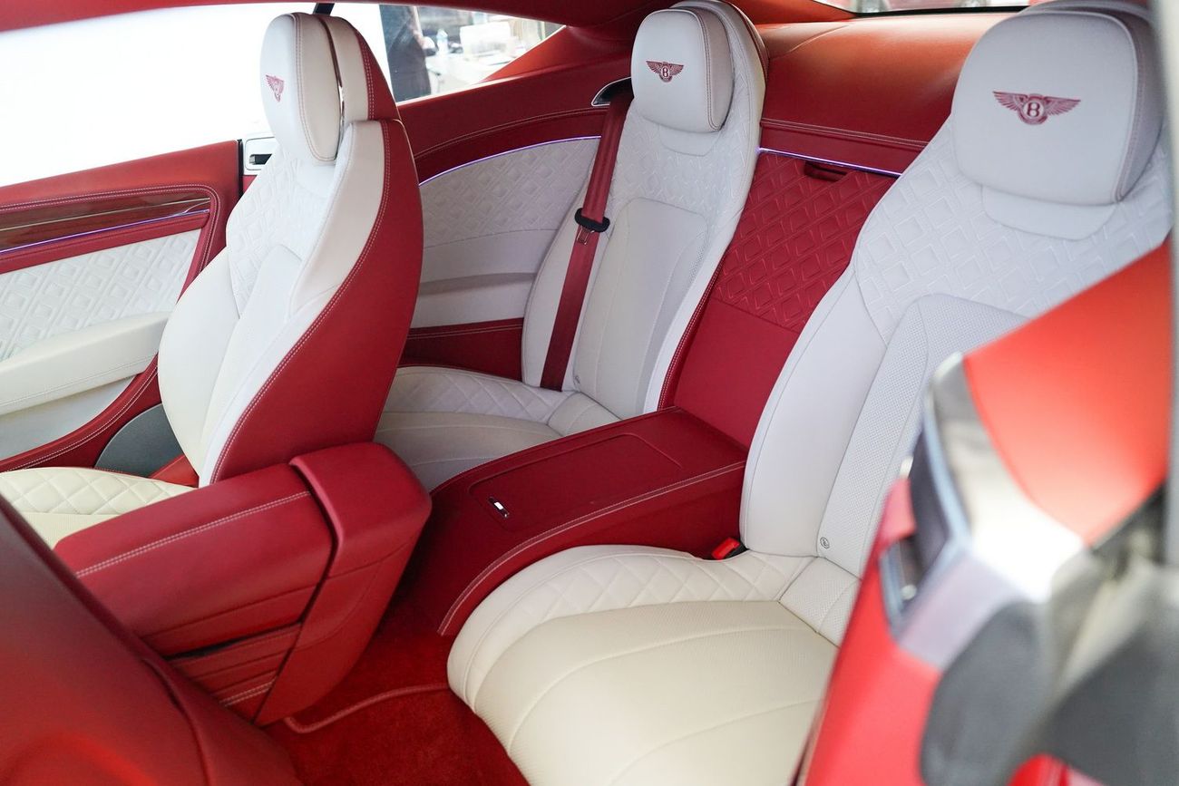 Bentley Continental GT 6.0L W12 (626 HP)