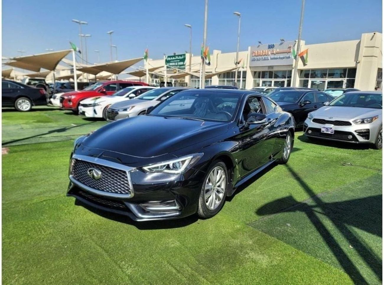 Infiniti Q60 Premium Luxury 3.0L