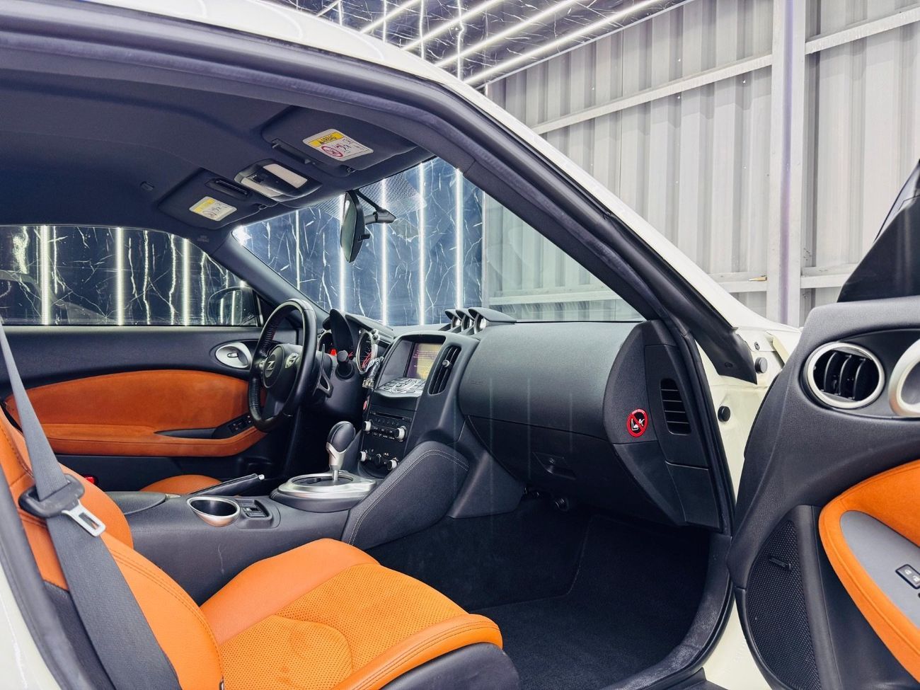 نيسان 370Z Std 3.7L (324 HP) Coupe