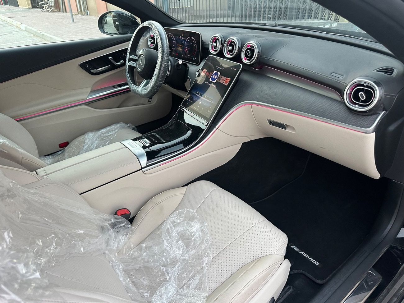 مرسيدس بنز CLE300 4MATIC