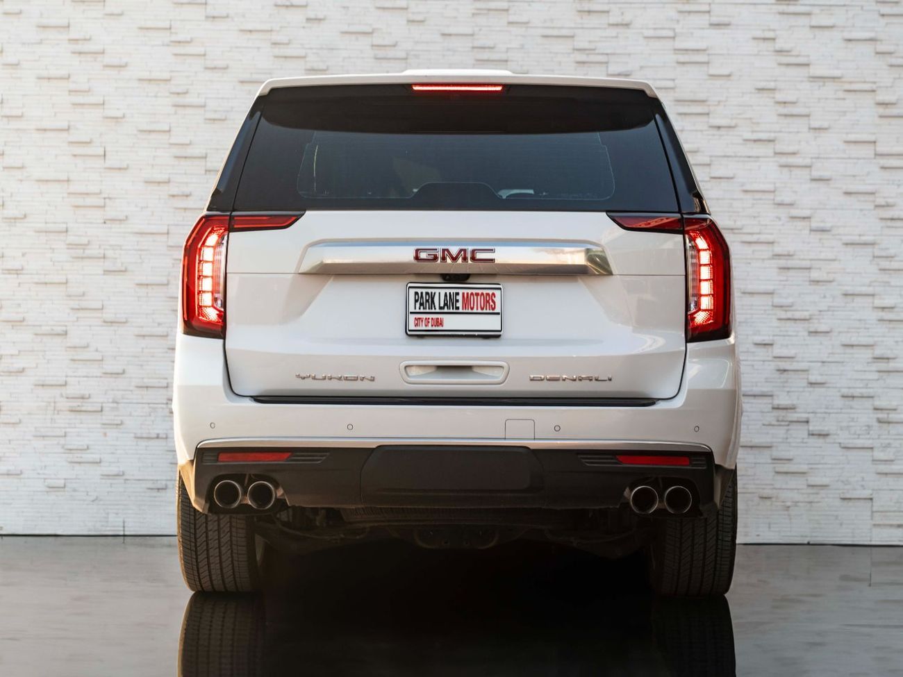 GMC Yukon 6.2 V8 Denali (AWD)