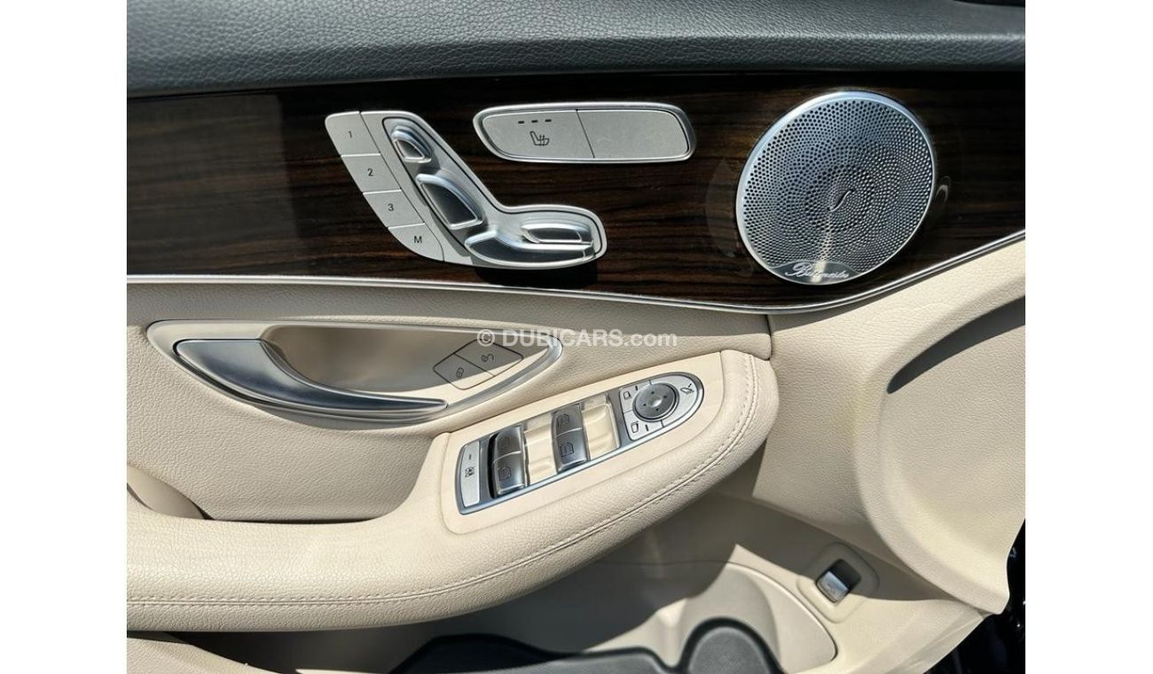 مرسيدس بنز C 300 سبورت