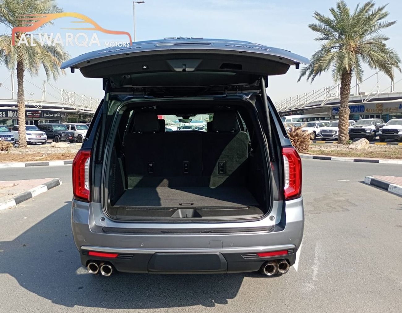 جي أم سي يوكون XL Denali 6.2L (7 Seater)