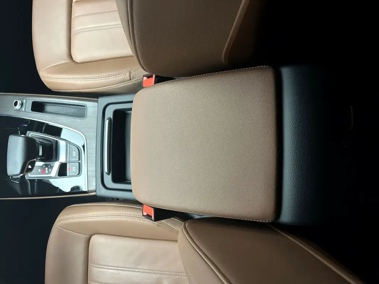 Audi Q5 45 TFSI Quattro Design 2.0L Advanced 45 TFSI quattro 249hp (Ref# 07013) EXCLUSIVE RAMADAN OFFER