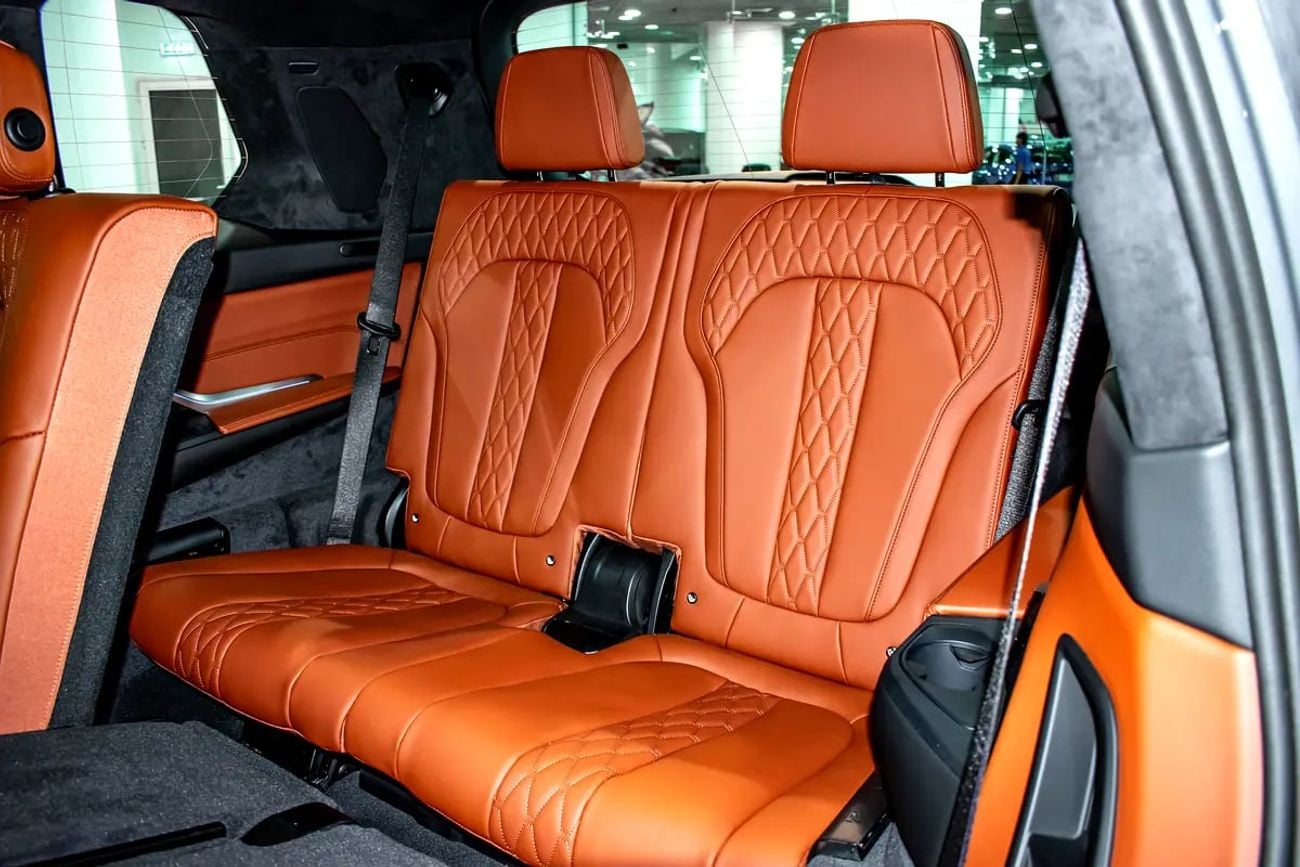 BMW X7 XDRIVE40i MASTERCLASS M SPORT PACKAGE xDrive40i Luxury M Sport Package 7 Seats