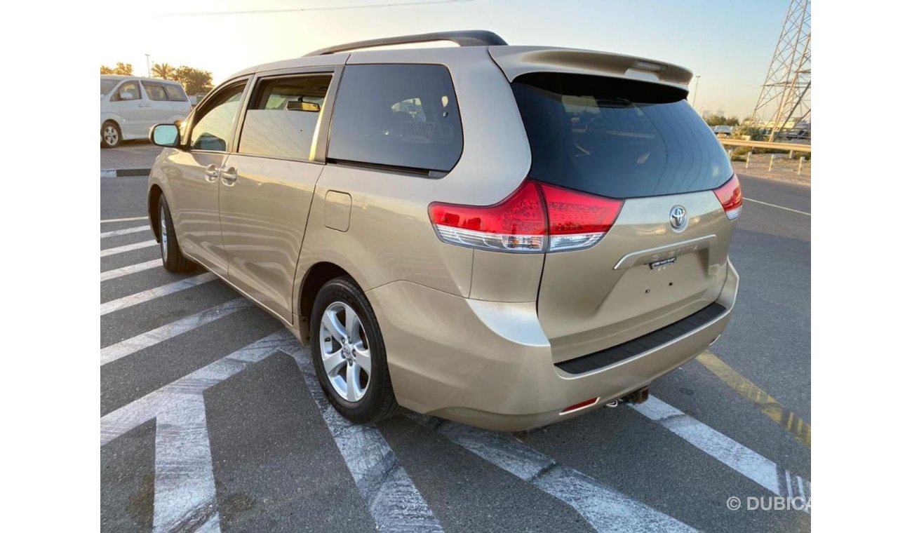 Toyota Sienna