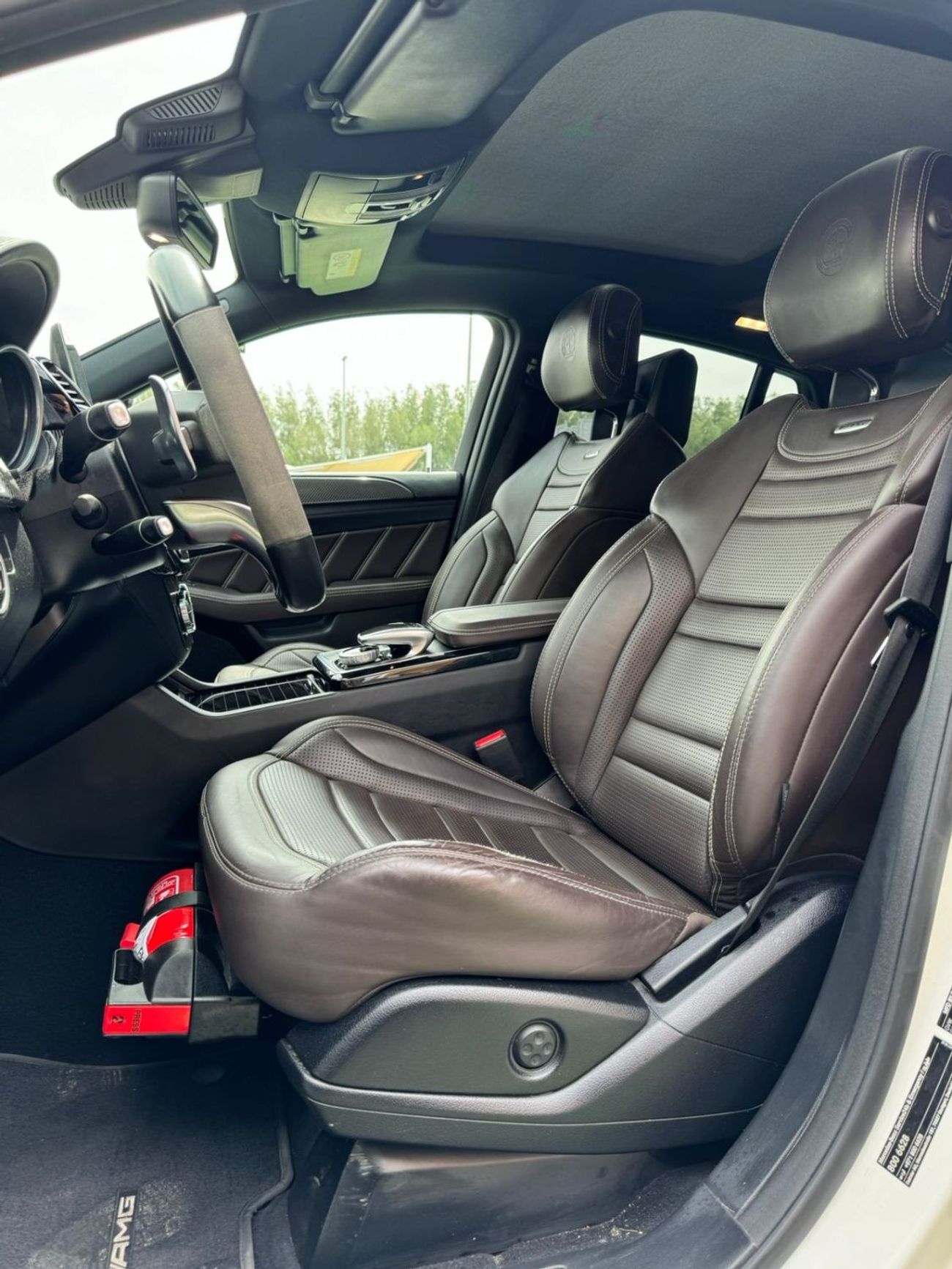 مرسيدس بنز GLE 63 AMG مرسيدس GLE63S خليجي 2018 صبغ وكالة تشييكات الوكالة تحت الضمان بحاله ممتازه