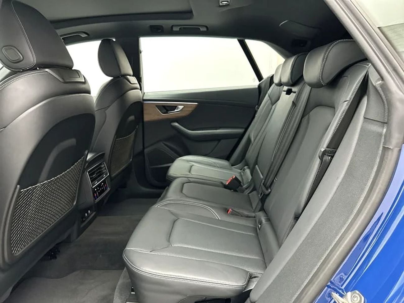 Audi Q8 55 TFSI quat 340hp Luxury (Ref# 020190)