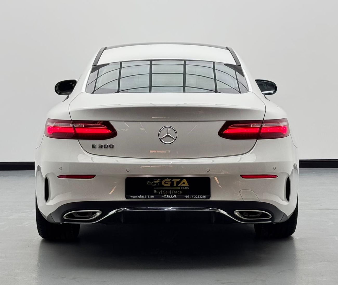 Mercedes-Benz E300 Coupe 2020 Mercedes-Benz E300, Mercedes Service History, 1 Year Warranty, GCC