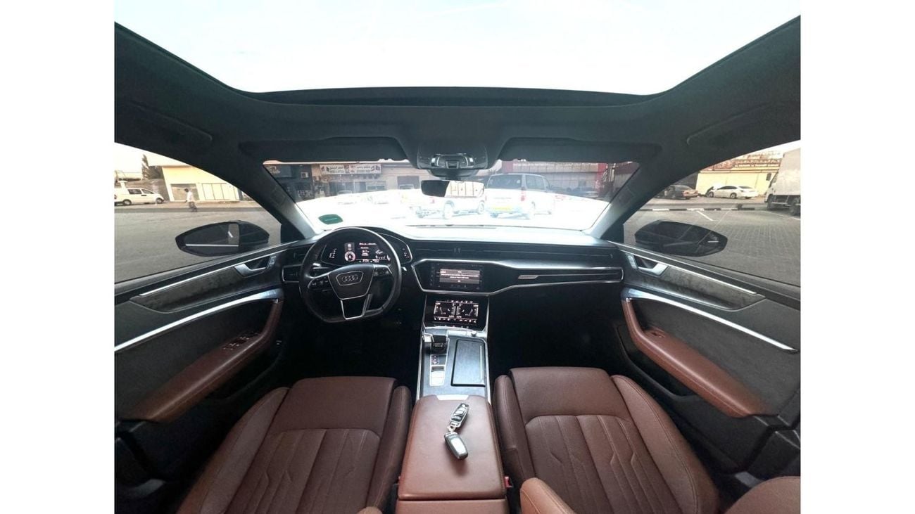 أودي A7 55 TFSI quattro S-لاين