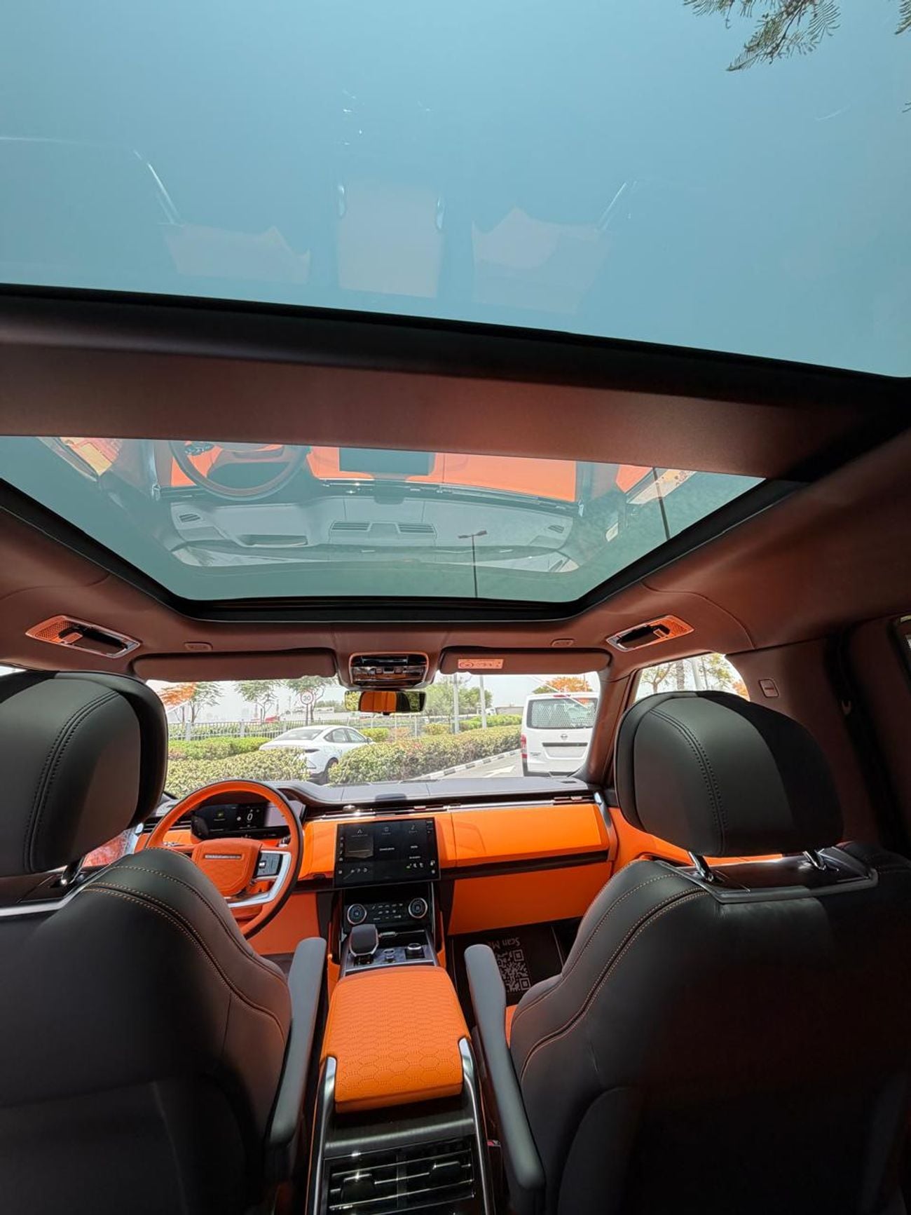 BRABUS 700 - Range Rover SV P615