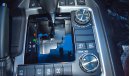 Toyota Land Cruiser 4.5L Turbo Diesel con Asientos de Cuero, Cámara Trasera y Techo Solar T/A 2020
