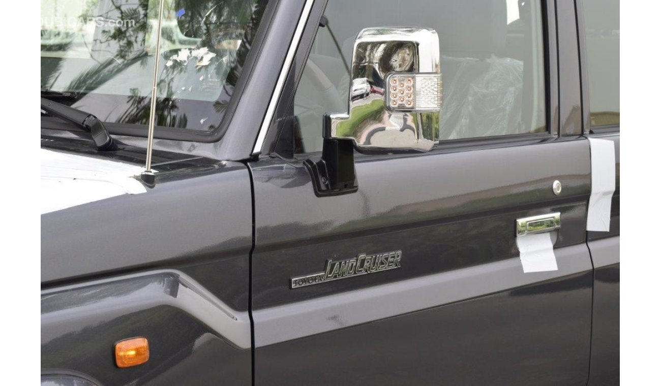 Toyota Land Cruiser Pick Up WITH DIFF LOCK ,NAVIGATION