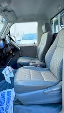 تويوتا لاند كروزر Toyota landcruise pickup single cab 2020Model 4.5 1VD Diesel engine RHD Colour White Interior grey 2