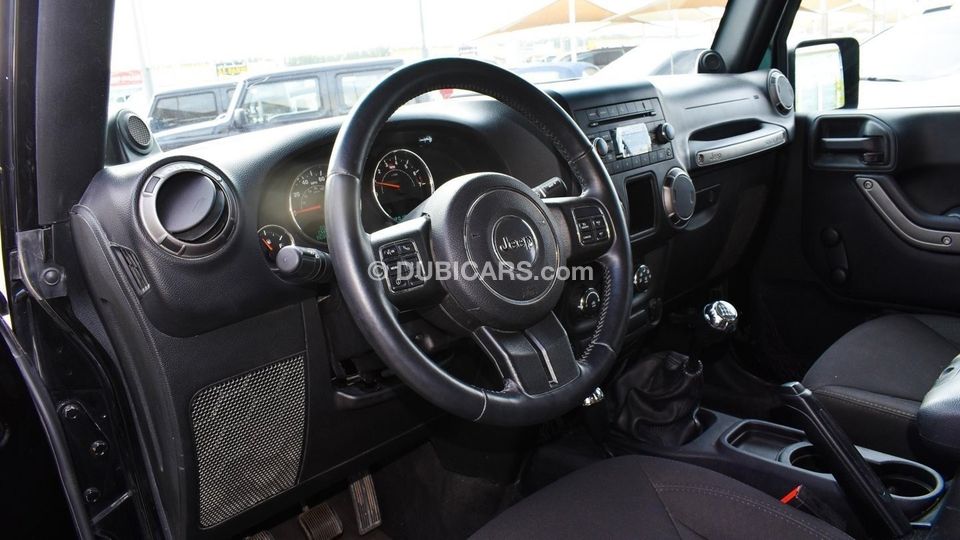 Used Jeep Wrangler Manual Transmission 2014 for sale in Dubai 577503