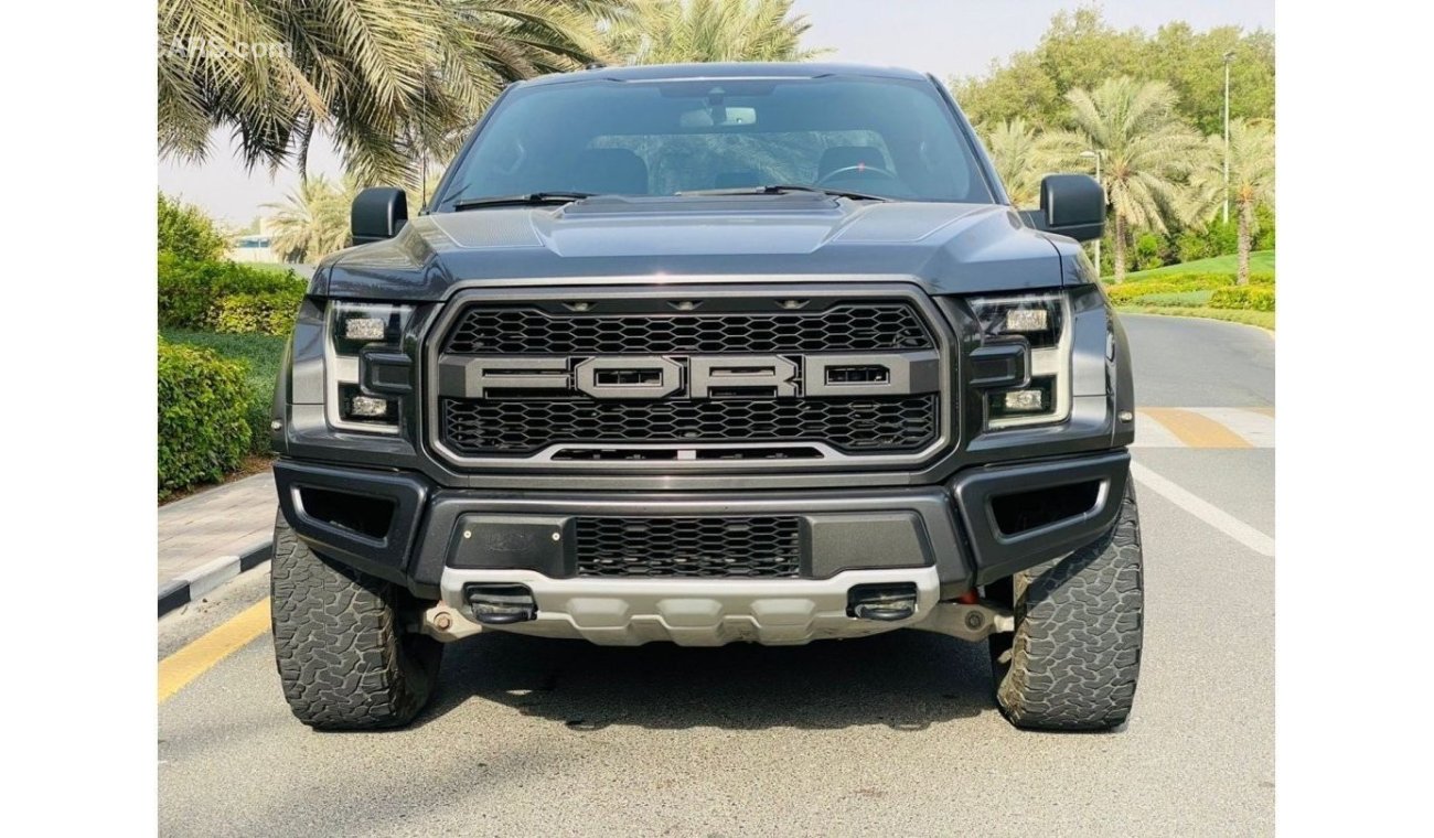 Ford Raptor Ford raptor 2020 GCC perfect condition under warranty contarct services