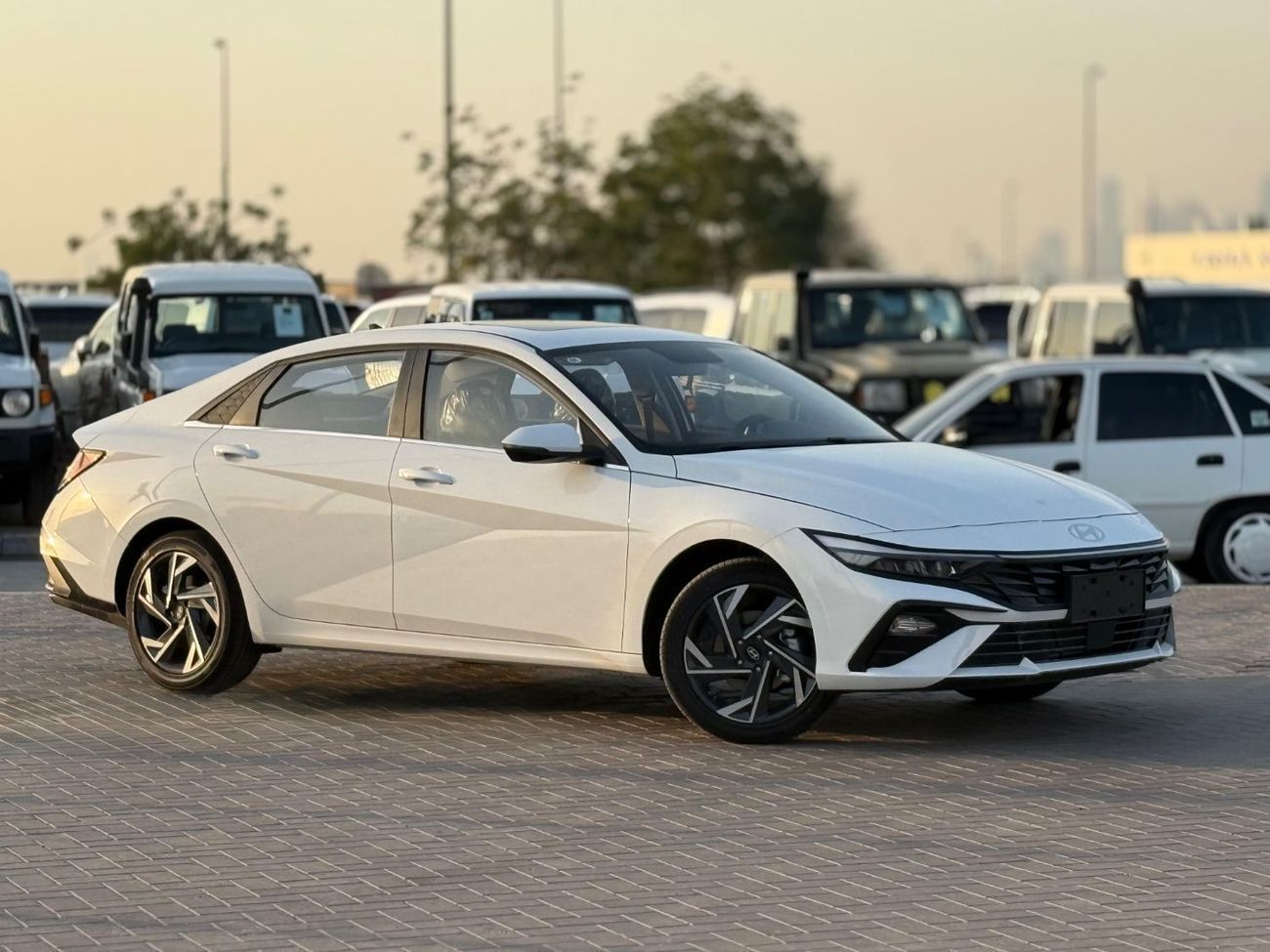 Hyundai Elantra Comfort 1.5L Petrol 2025 Export Price @ 47,000 AED