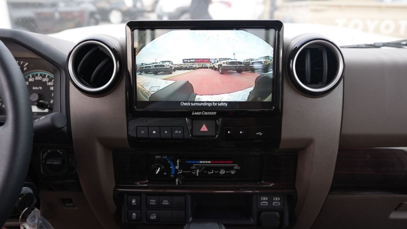 Toyota Land Cruiser Pick Up TOYOTA LC79 PICK-UP SINGLE CABIN 4.0L AUTOMATIC TRANSMISSION DOUBLE TANK 2024 FULL OPTION