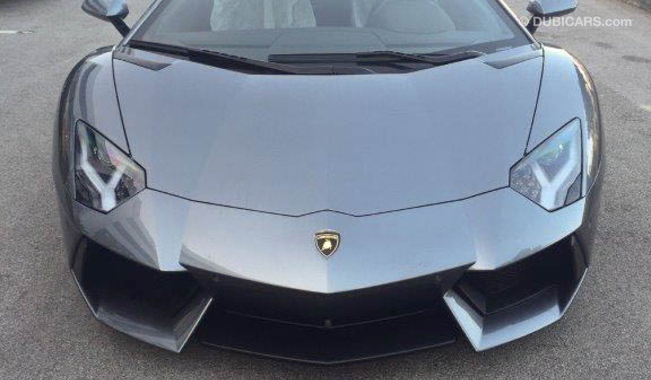 Lamborghini Aventador LP 700-4