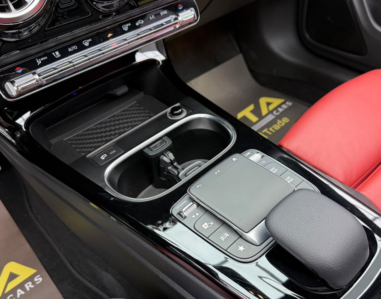 مرسيدس بنز CLA 250 Premium 2.0L 2021 Mercedes-Benz CLA250 Premium, Warranty, Full Mercedes Service History, Excellent C