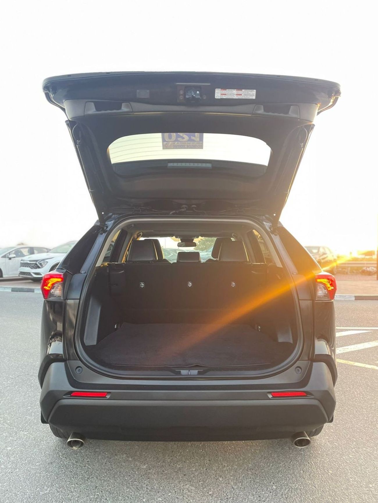 Toyota RAV4 2021 Toyota Rav4 XLE Premium+ Hybrid Fuel Full Option - 4x4 AWD - Super Clean -