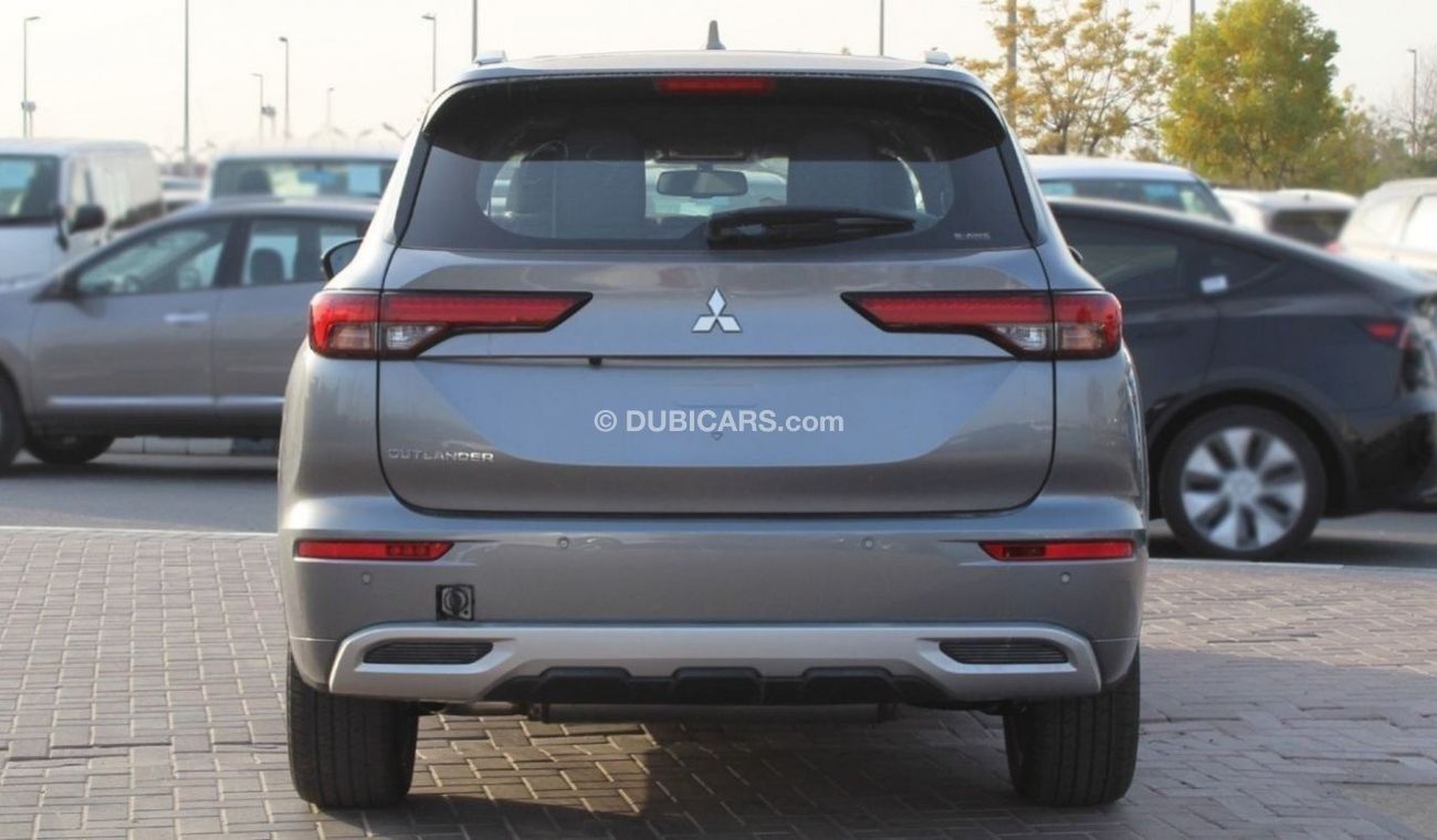 Mitsubishi Outlander 2.5L 4WD AT