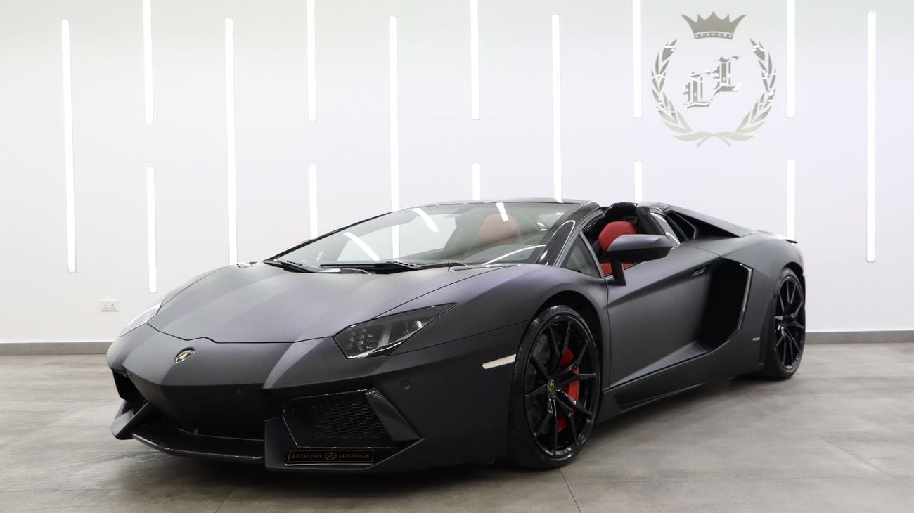 Lamborghini Aventador Lamborghini Avantador 2015 Roadster  6.5L V12 Excellent Condition