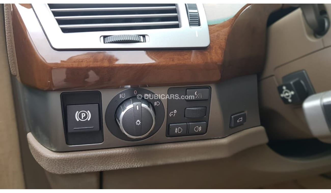 BMW 750Li Bmw 750 model 2007 GCC car prefect condition full service full option low mileage
