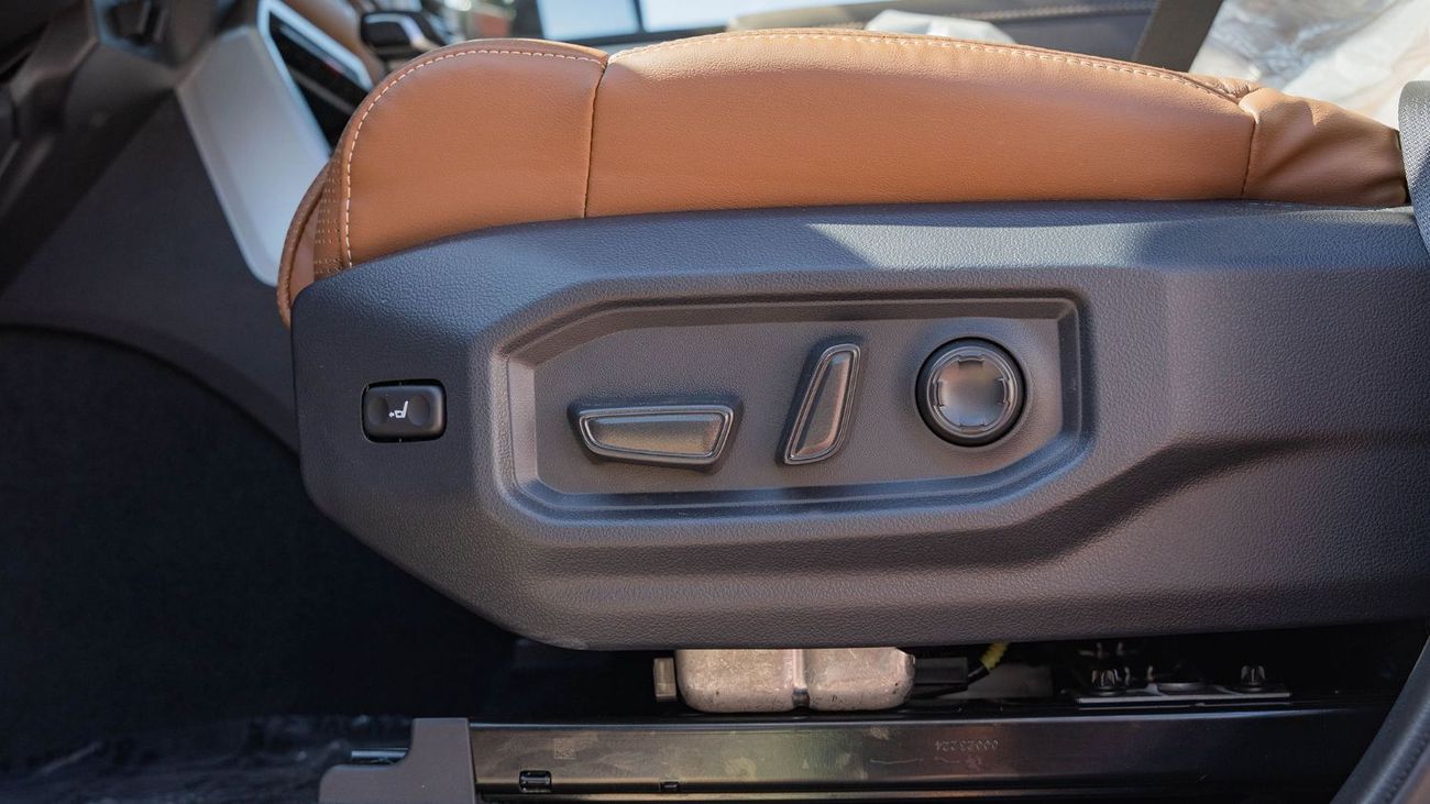 Toyota Tundra 2025 Toyota Tundra 1794 edition (White)