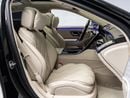 Mercedes Maybach S680 Maybach BUY NOW, PAY 2027 | THE BLACKLINE STANDARD | 2027 Mercedes Warranty + Service Contract, Low KMs, GCC