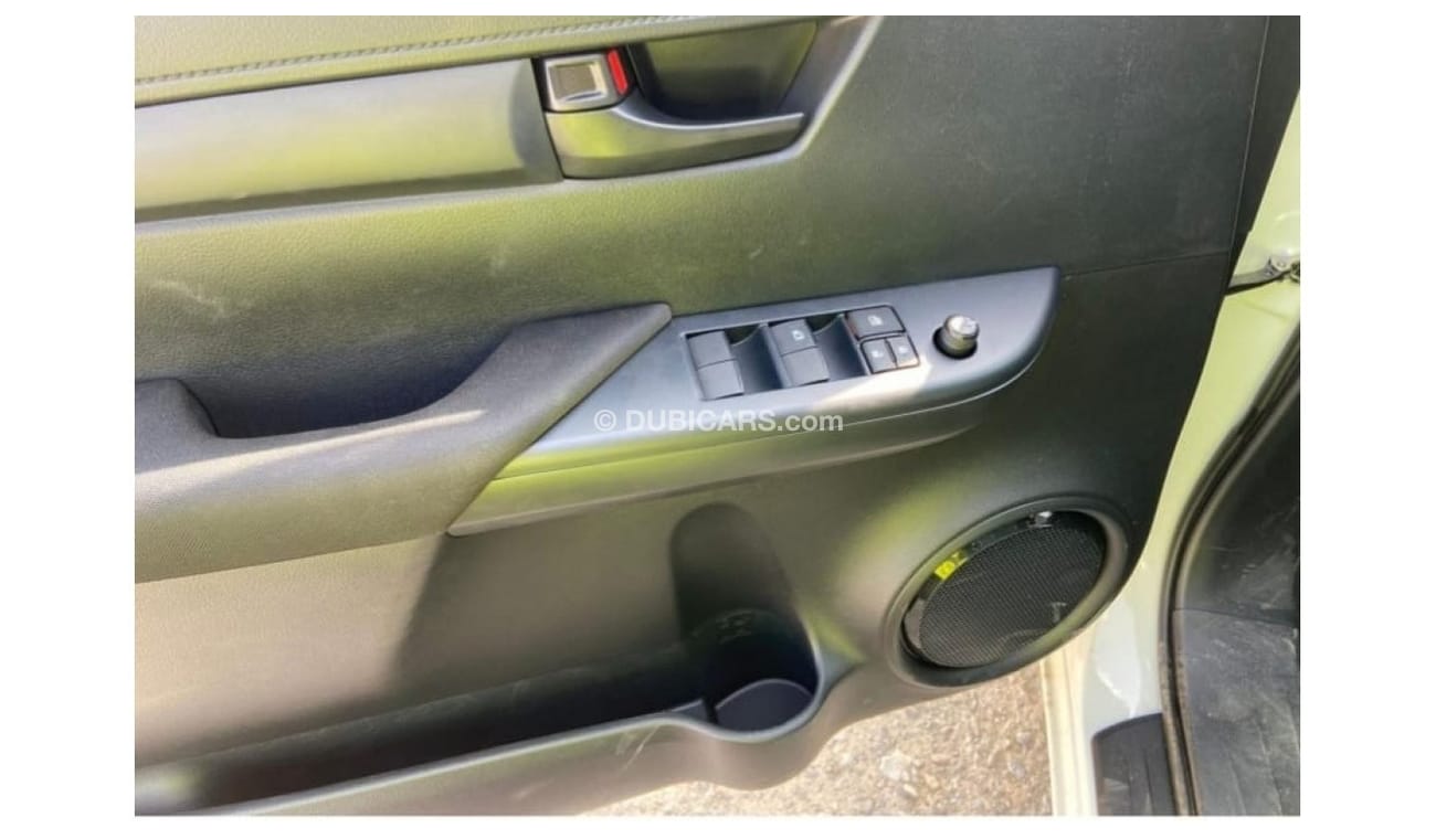 Toyota Hilux READY STOCK FOR EXPORT