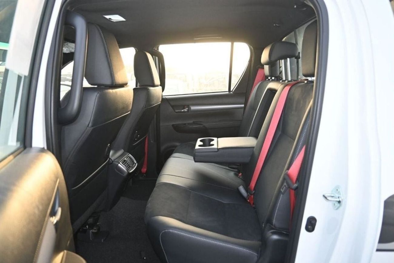 تويوتا هيلوكس Toyota Hilux GR Sport 4.0L V6, Petrol, 4WD, Pickup, Model 2024, Color White