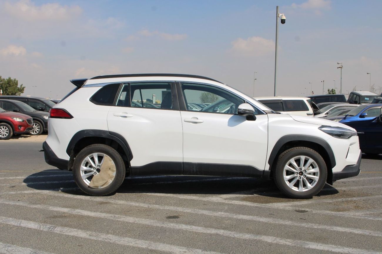 تويوتا كورولا كروس TOYOTA COROLLA CROSS 1.8L PETROL FWD V - AUTO