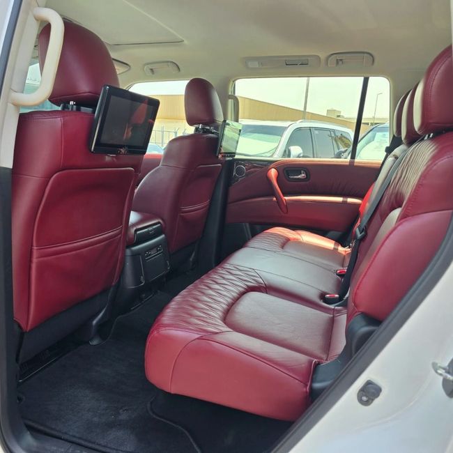 Nissan Patrol LE PLATINUM CITY, миниатюра 18