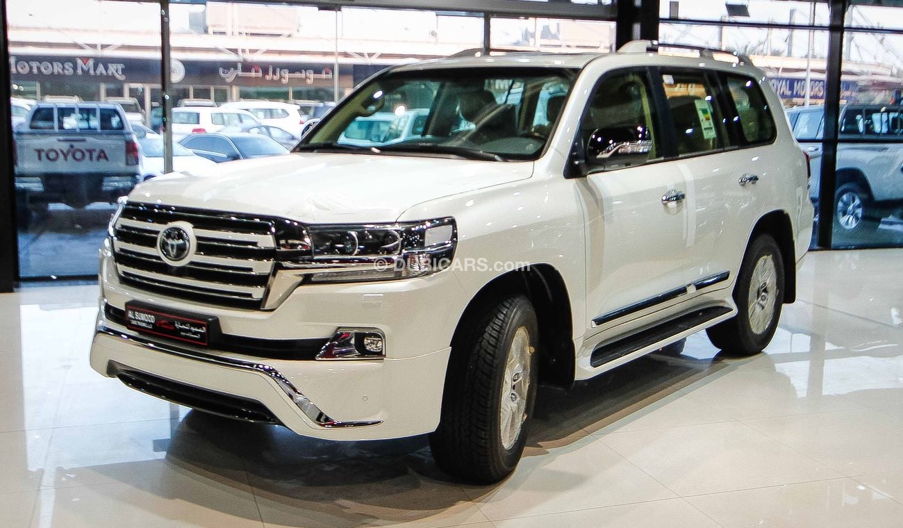Toyota Land Cruiser GXR White Edition
