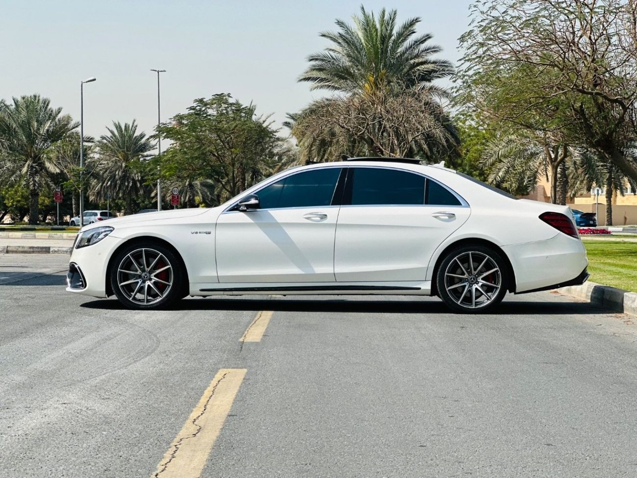 مرسيدس بنز S 550 MERCEDES S550 MODEL 2015 KIT 63 MODEL 2020 FULL OPTION