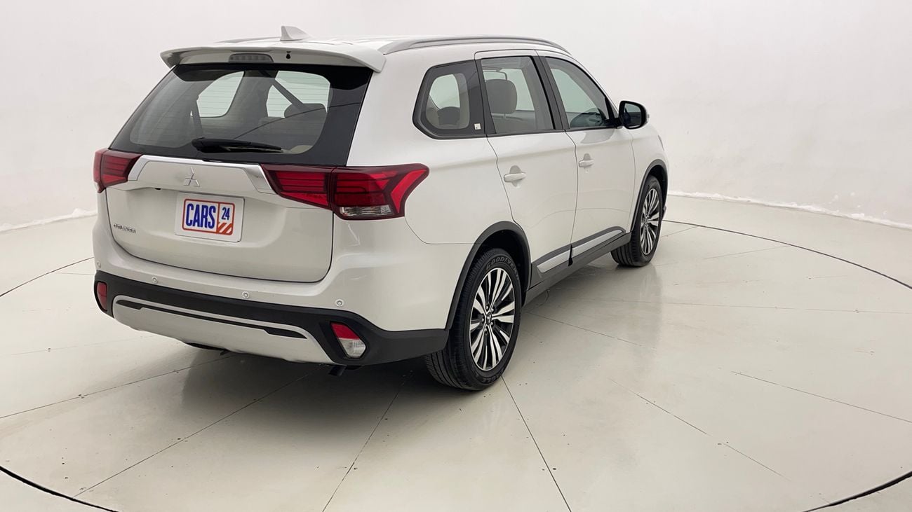 Mitsubishi Outlander GLX MID LINE 2.4 | Zero Down Payment | Home Test Drive