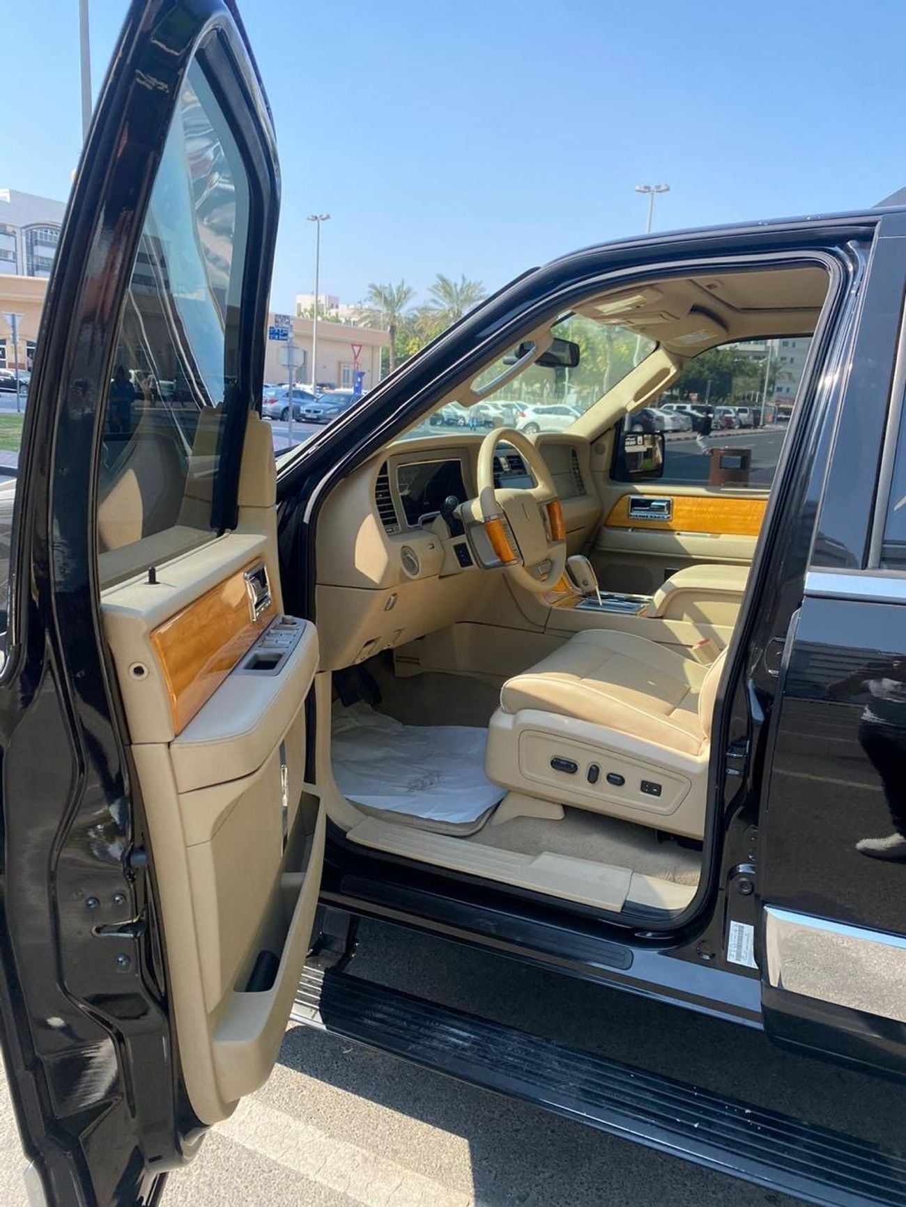 Lincoln Navigator