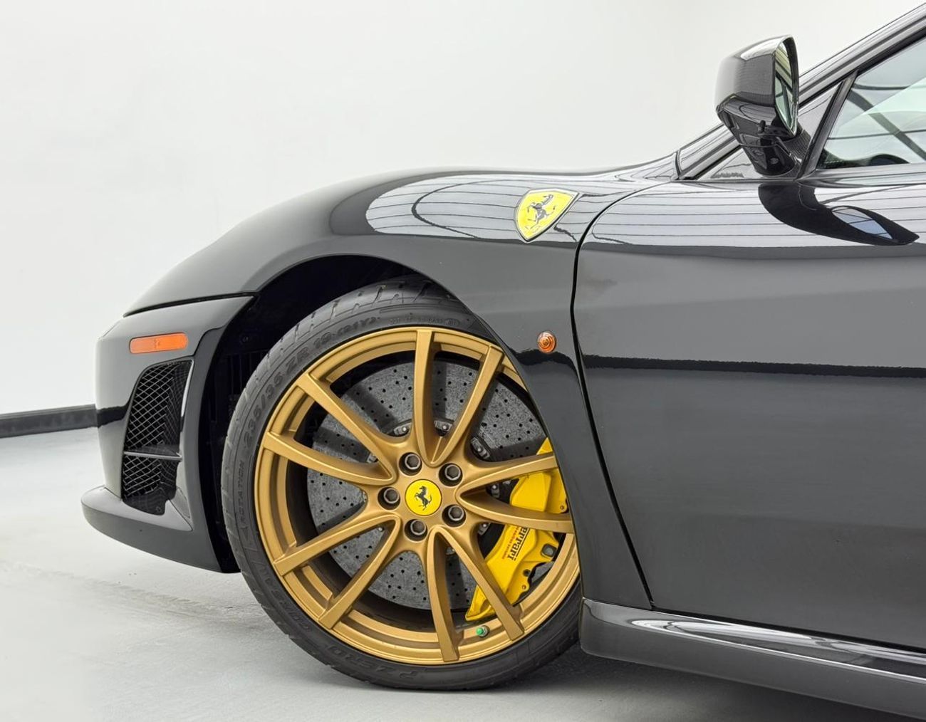 فيراري F430 2009 Ferrari F430 Scuderia, Full Service History, Very Low Km, Excellent Condition, GCC